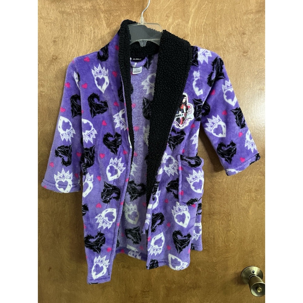 Disney Descendants 3 Girls Plush Purple Pink Black White robe Size 6‎ EUC